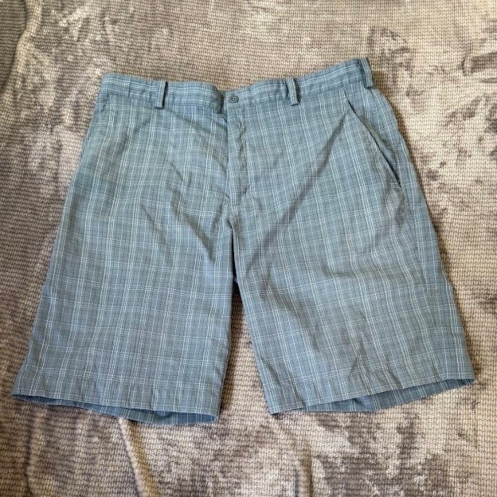 Nike Golf Fit Dry Plaid Shorts Mens 36X10 Blue Flat Front Performance Stretch
